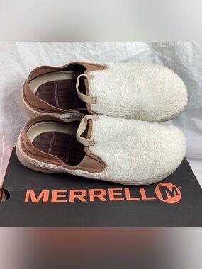Merrell Hut Moc Cozy Women's Size 10 Sherpa Fleece Moccasin Slipper
